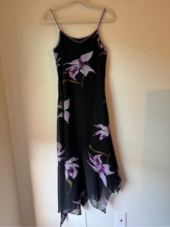 Dresses & Skirts - Vintage Hand beaded vintage cocktail dress Lavender Floral Print.